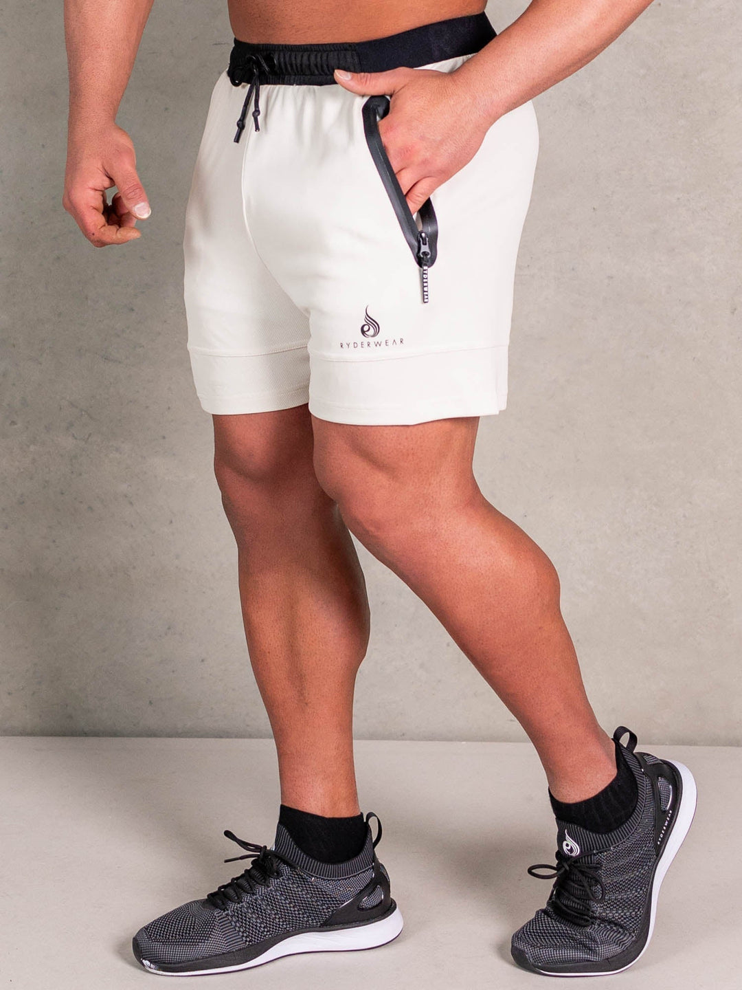 Advance Mesh Short - Oat Clothing Ryderwear