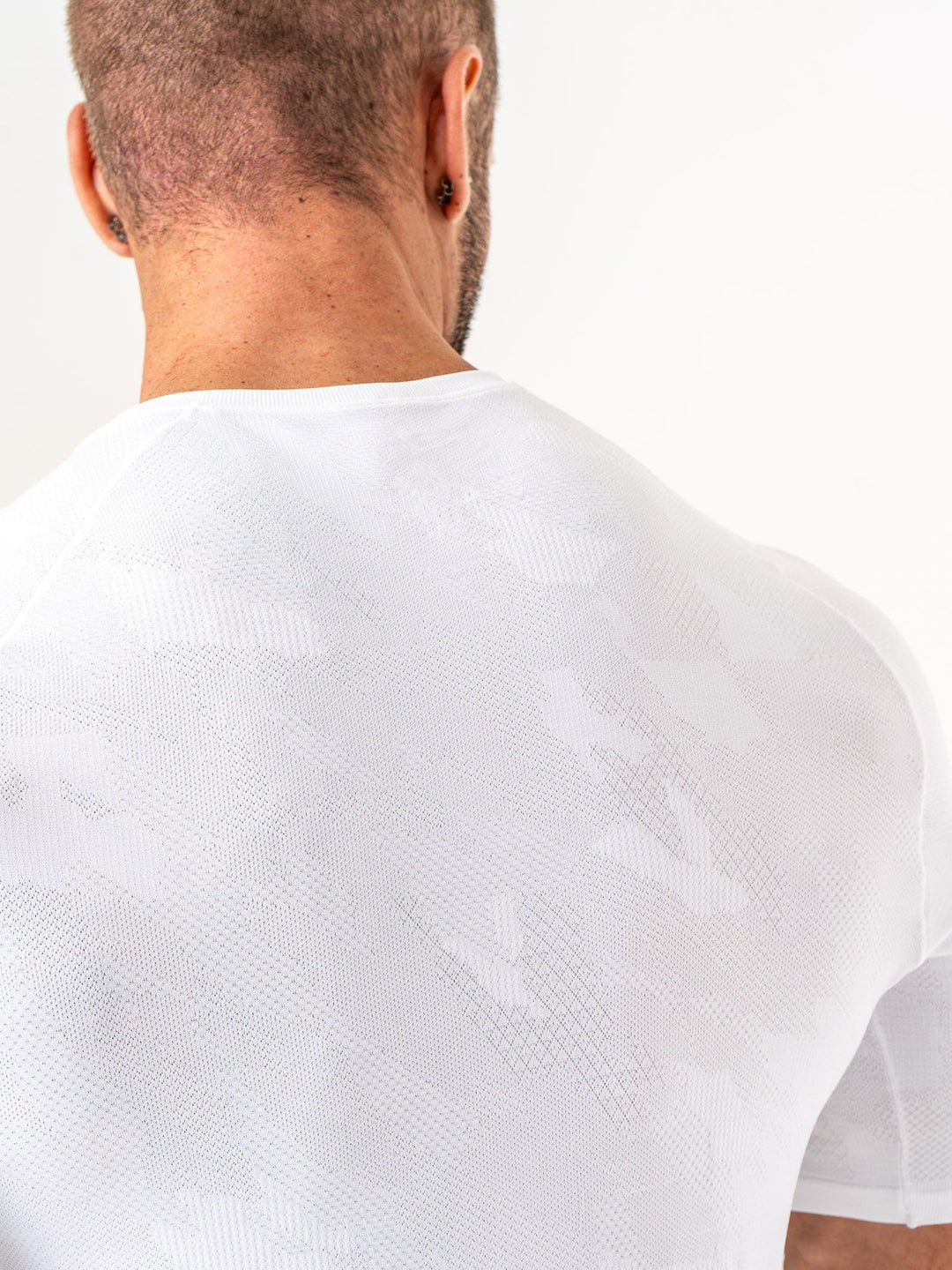 Aero Core Seamless T-Shirt - White Clothing Ryderwear