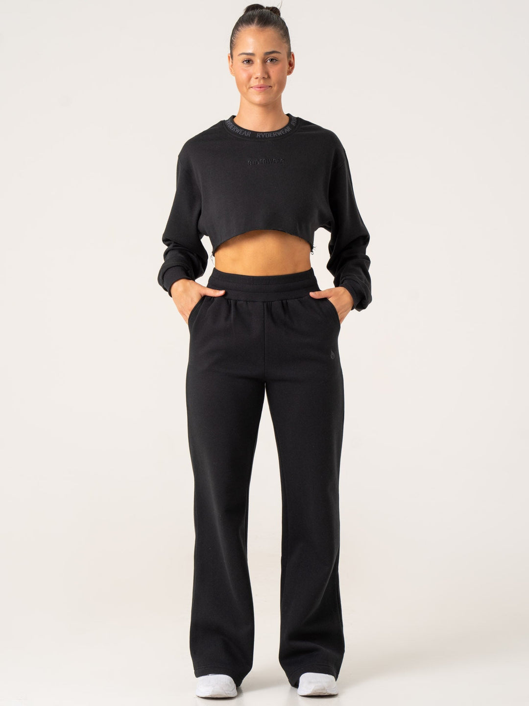 Cropped Sweater - Black Clothing Ryderwear