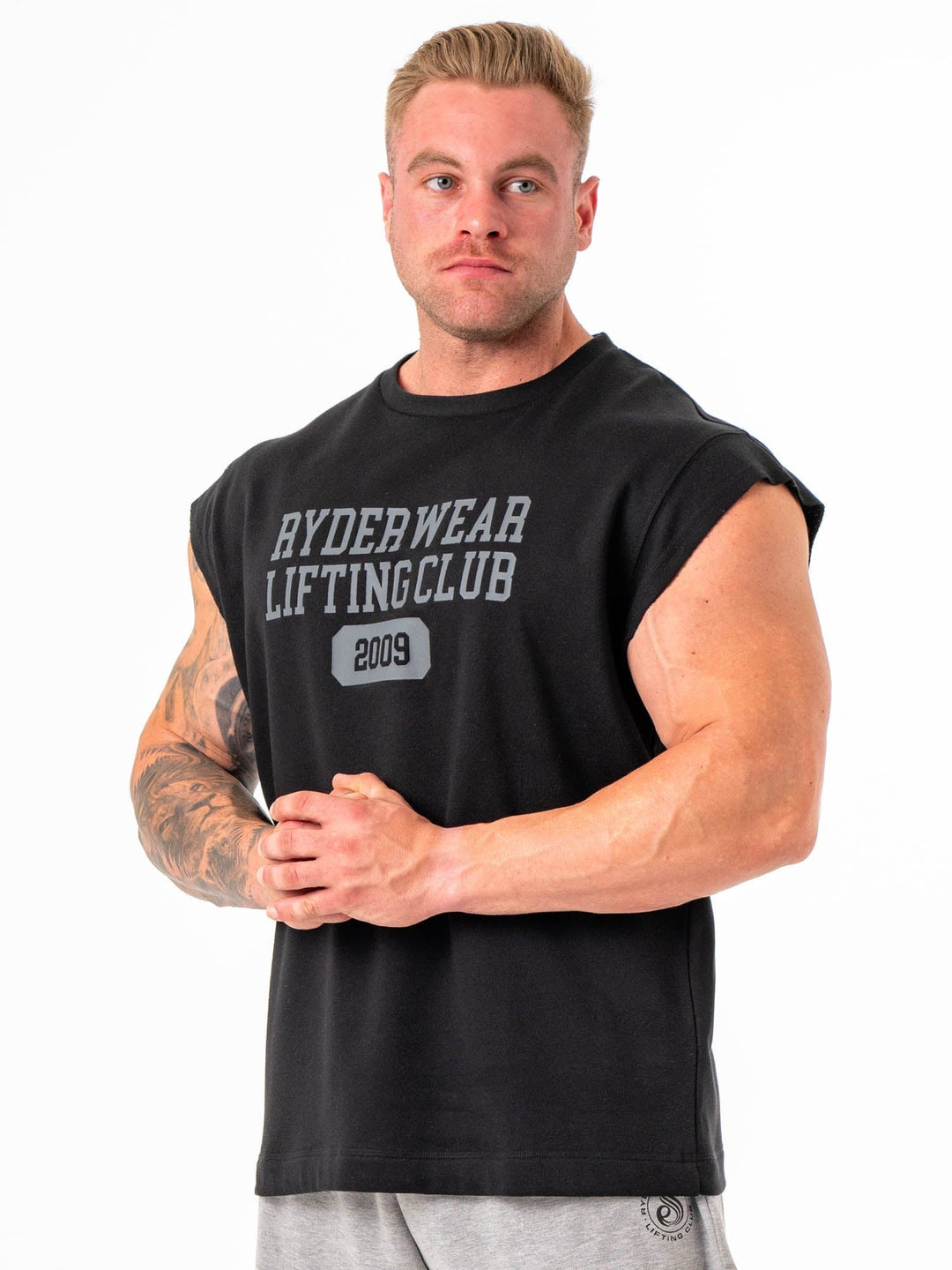 Cut Off Muscle Tank - Black Clothing Ryderwear