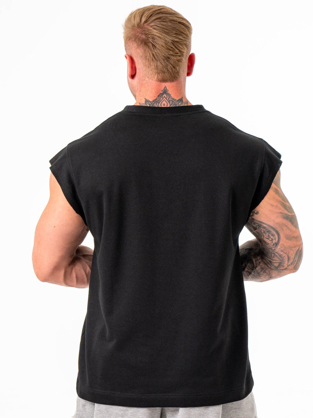 Cut Off Muscle Tank - Black Clothing Ryderwear