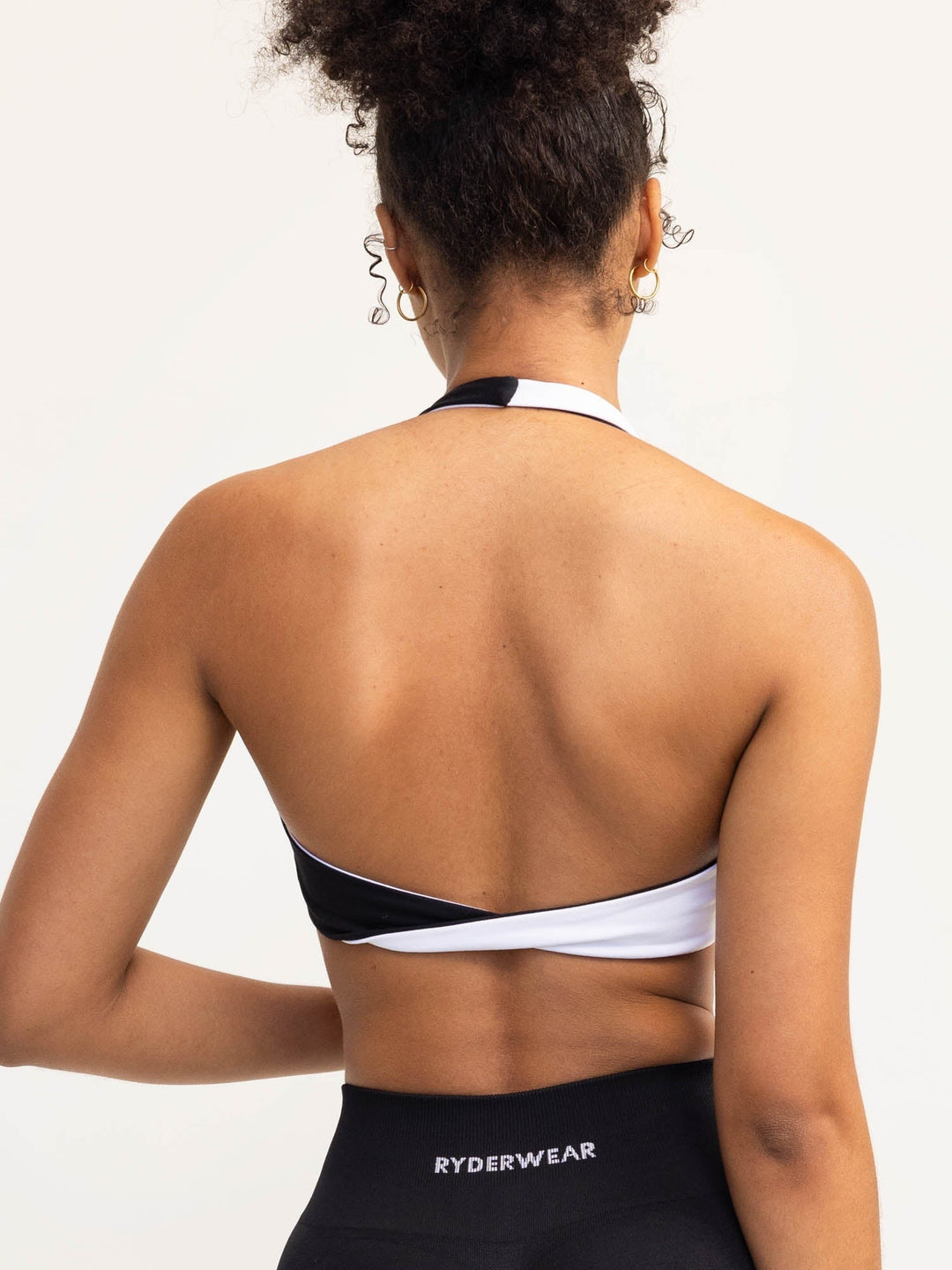 Duo Halter Twist Sports Bra - Black/White Clothing Ryderwear