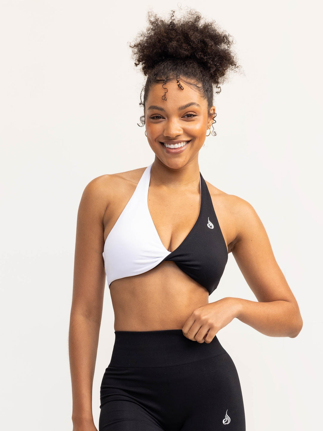 Duo Halter Twist Sports Bra - Black/White Clothing Ryderwear