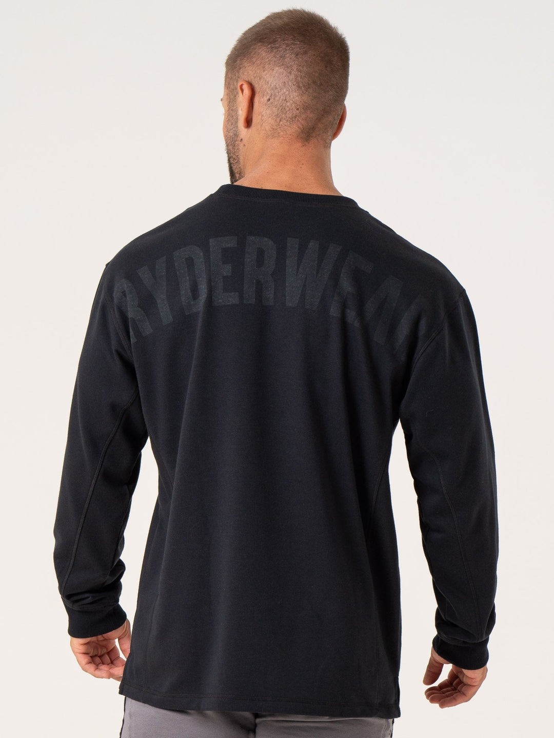 Force Crew Neck - Black Clothing Ryderwear
