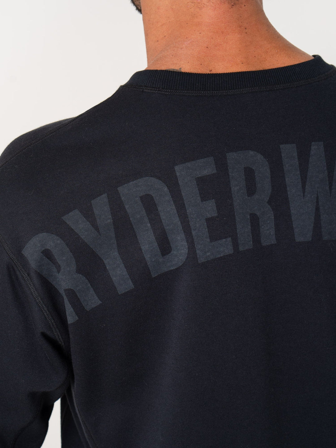 Force Crew Neck - Black Clothing Ryderwear