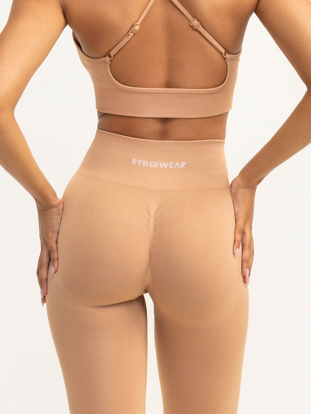 Lift 2.0 BBL Seamless Leggings - Tan Clothing Ryderwear