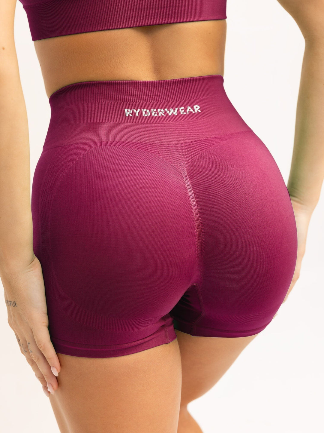 Lift 2.0 BBL Seamless Shorts - Berry Clothing Ryderwear