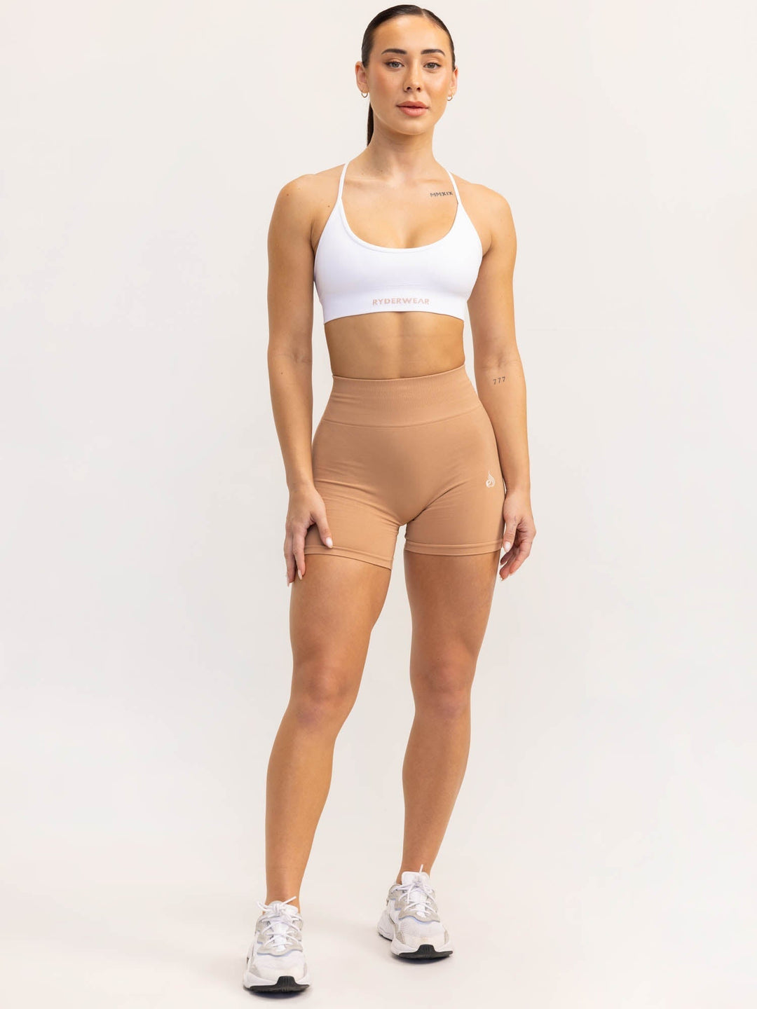 Lift 2.0 BBL Seamless Shorts - Tan Clothing Ryderwear