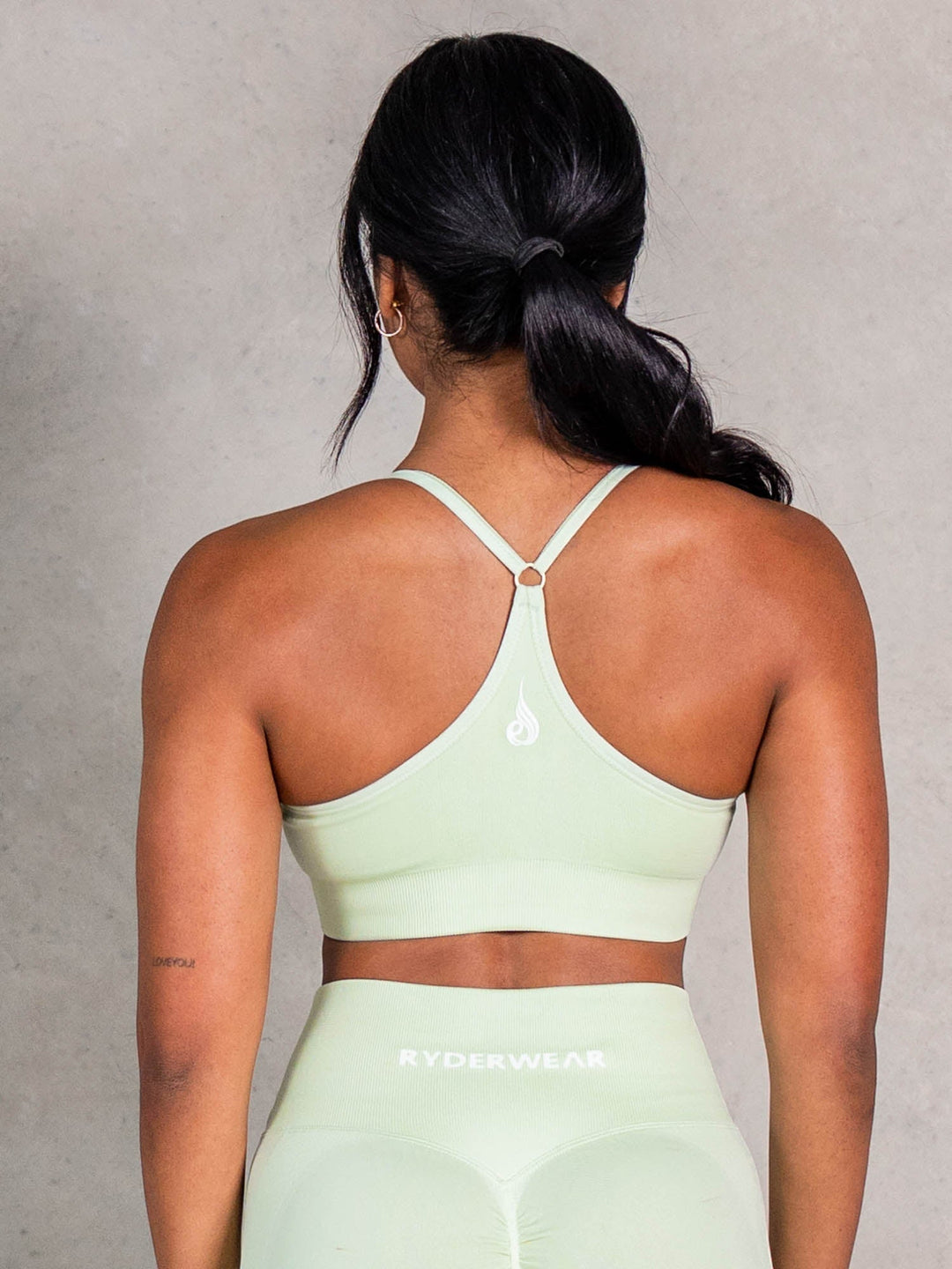 NRG Seamless Sports Bra - Matcha Clothing Ryderwear