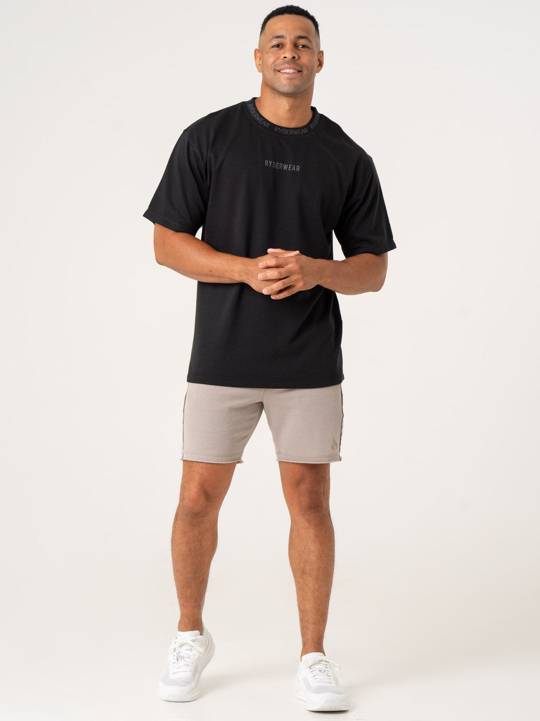 Pursuit Fleece T-Shirt - Black Clothing Ryderwear