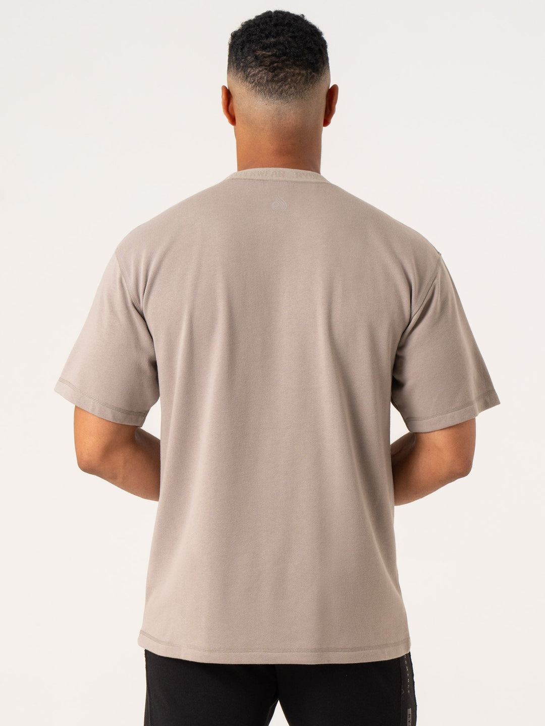 Pursuit Fleece T-Shirt - Taupe Clothing Ryderwear