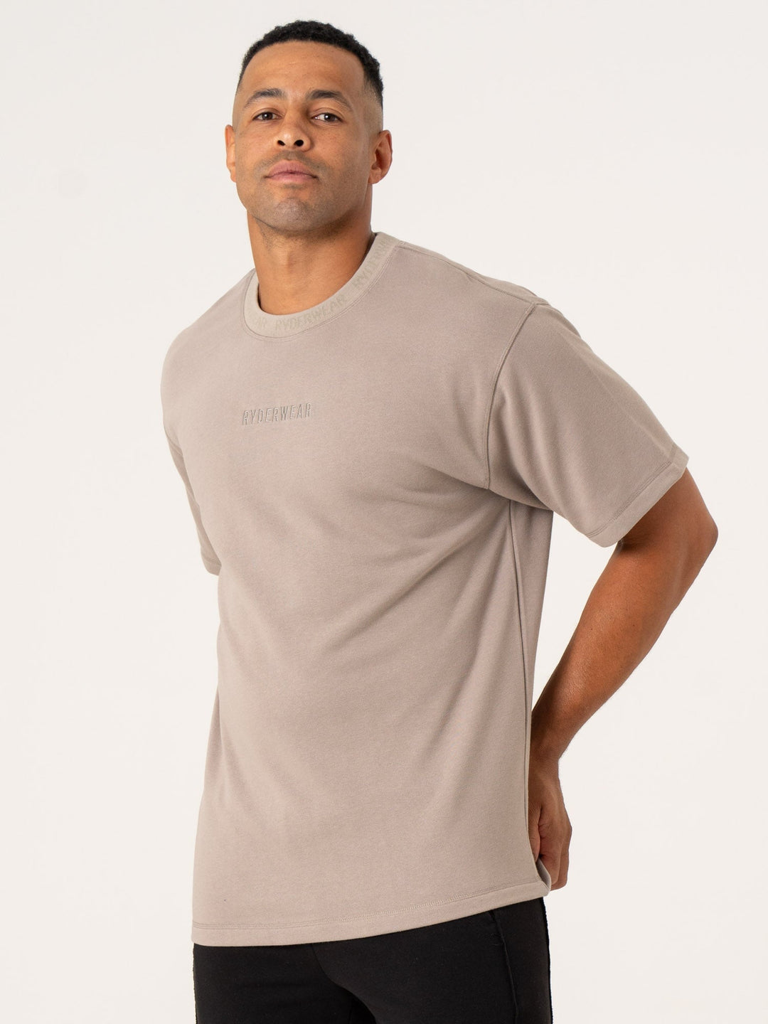 Pursuit Fleece T-Shirt - Taupe Clothing Ryderwear