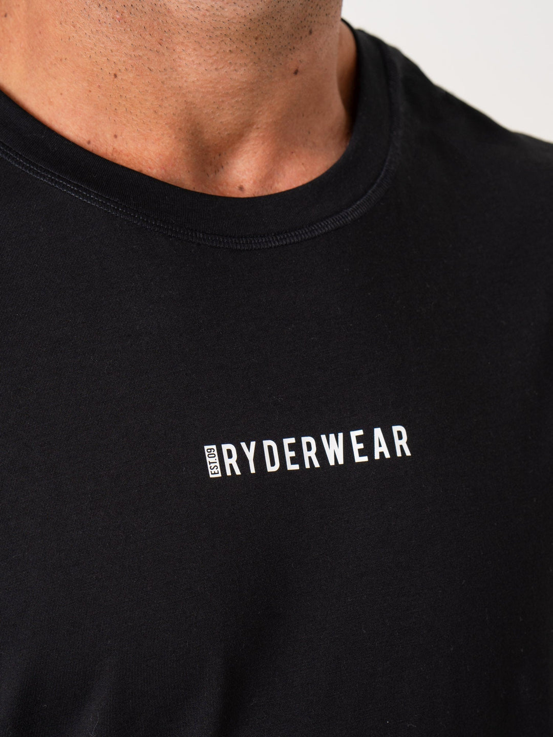 Pursuit Muscle Tank - Black Clothing Ryderwear