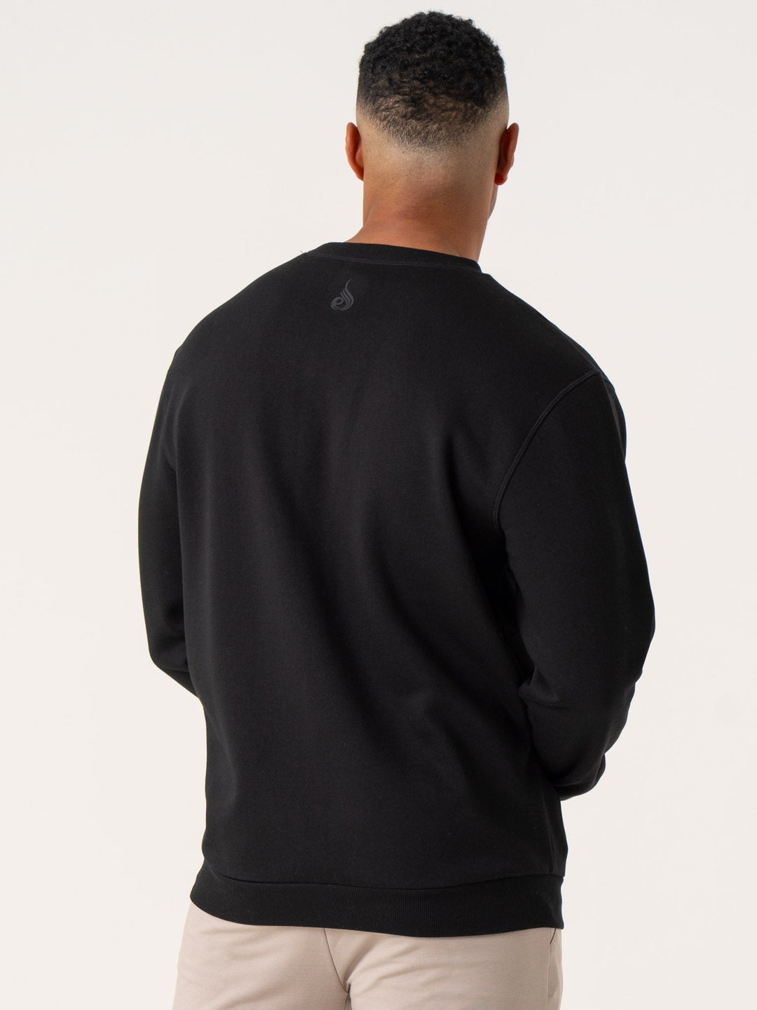 Pursuit Pullover - Black Clothing Ryderwear
