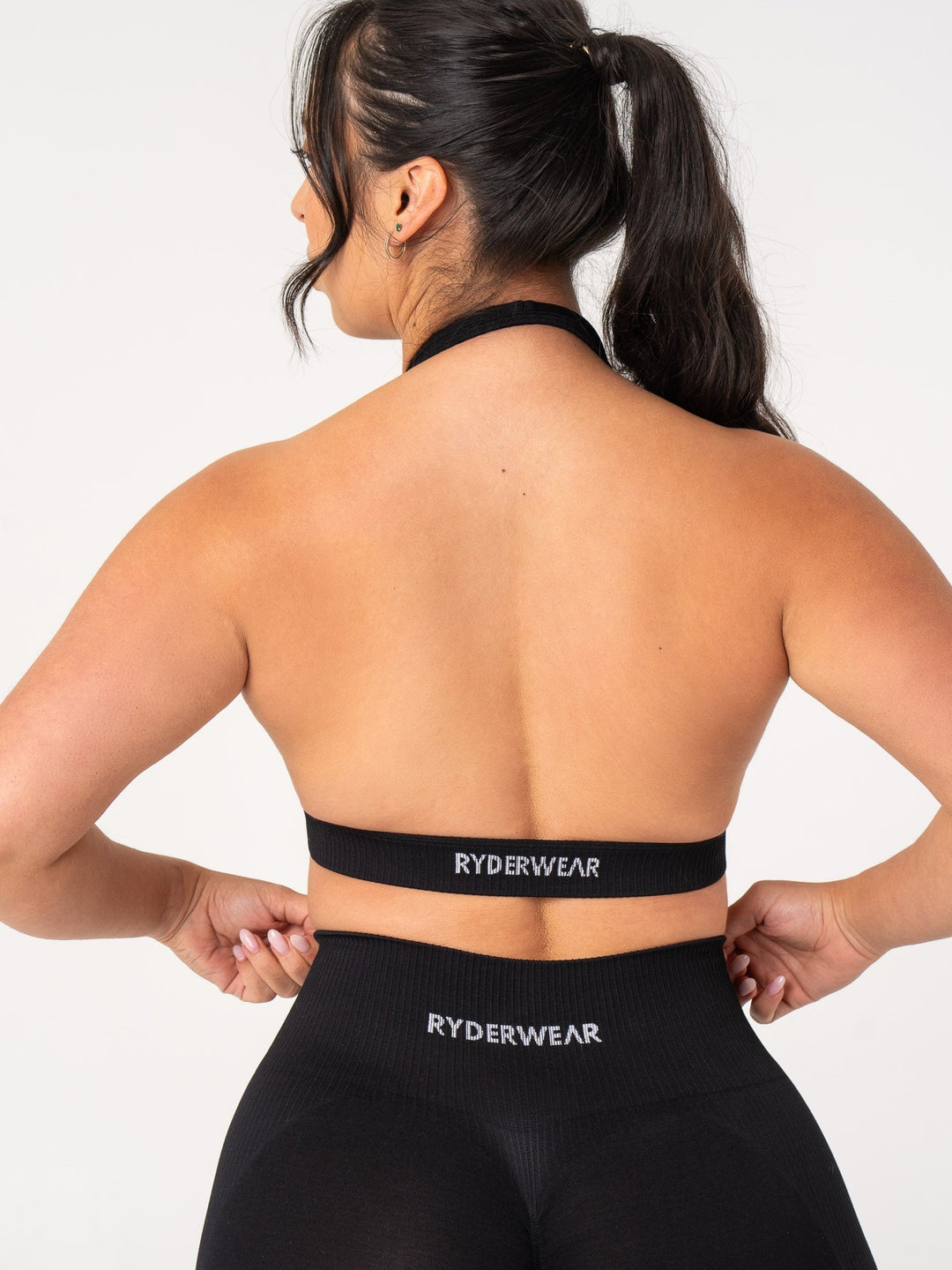 Rib Seamless Halter Sports Bra - Black Clothing Ryderwear