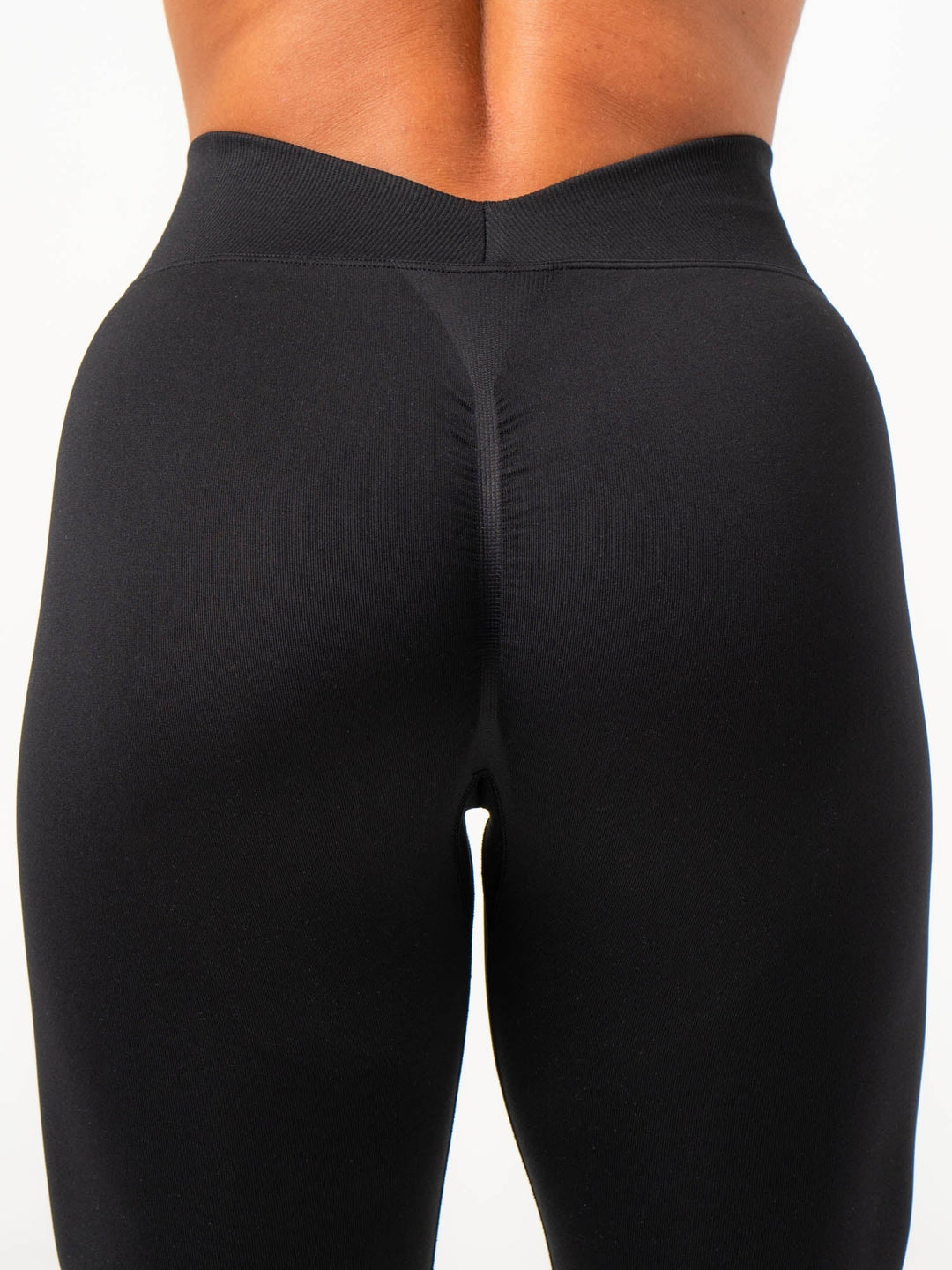 Seamless V Back Contour Leggings - Black Clothing Ryderwear