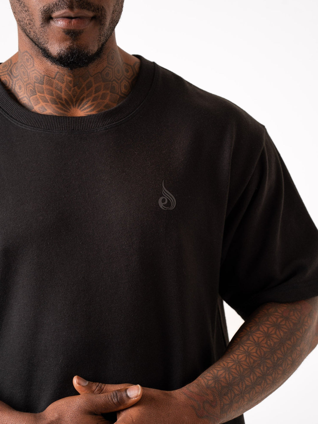 Throwback Fleece Oversized T-Shirt - Black Clothing Ryderwear