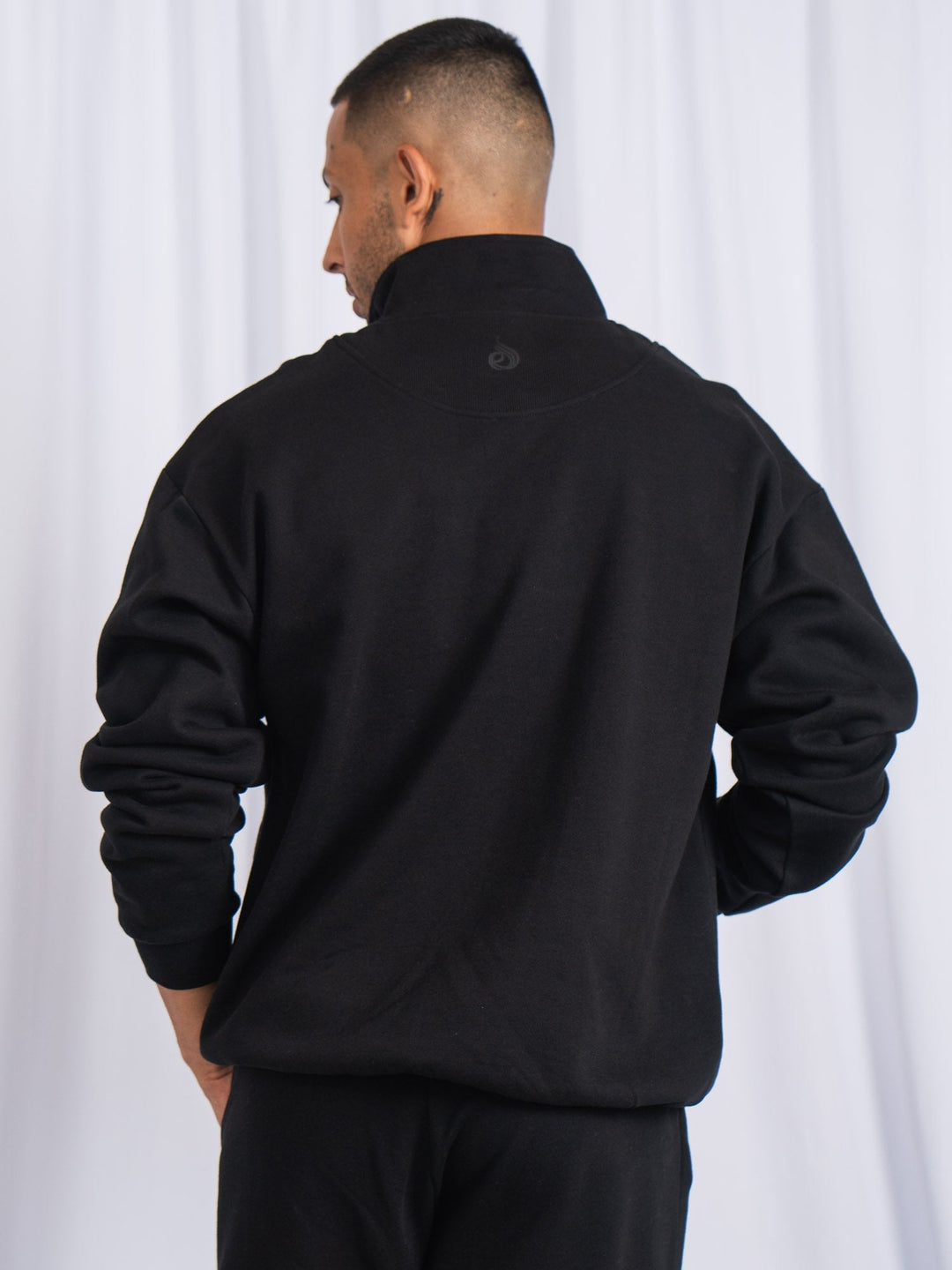 Unisex Half Zip Jumper - Black Clothing Ryderwear