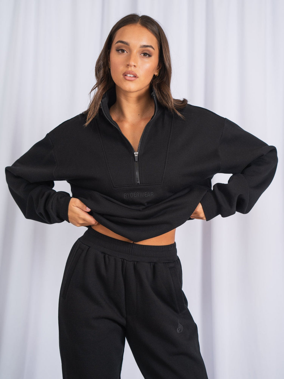 Unisex Half Zip Jumper - Black Clothing Ryderwear