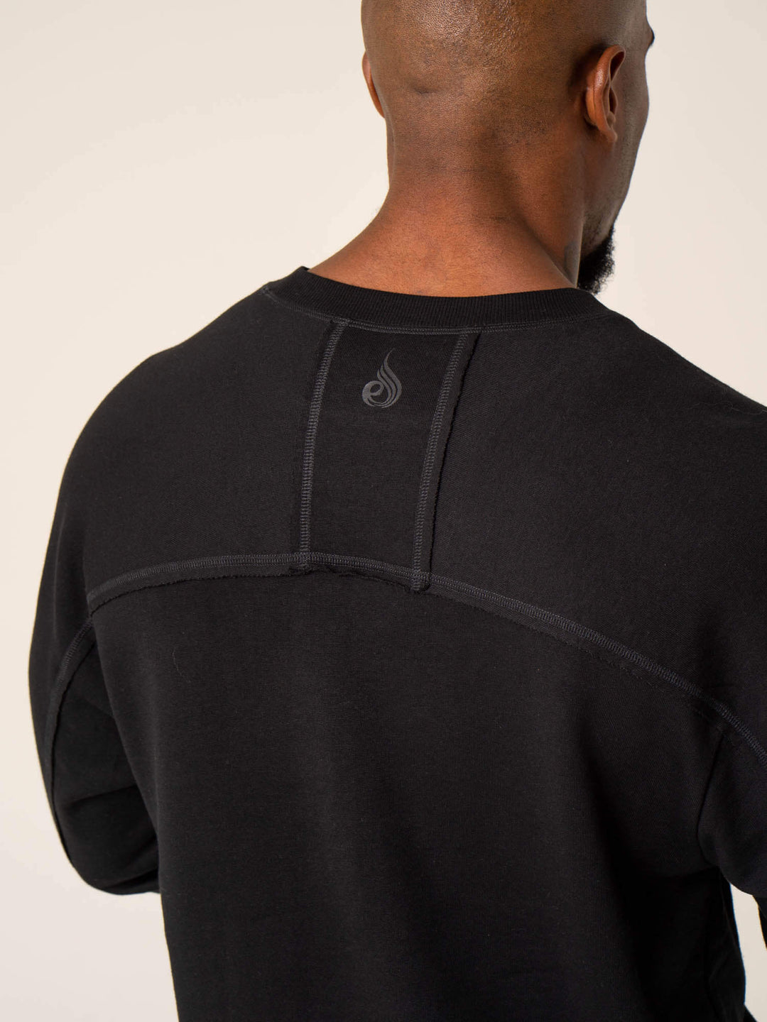 Dynamic Pullover Jumper - Black Clothing Ryderwear