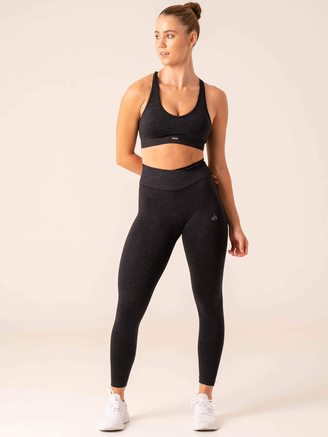 Focus Seamless Sports Bra - Black Marl Clothing Ryderwear