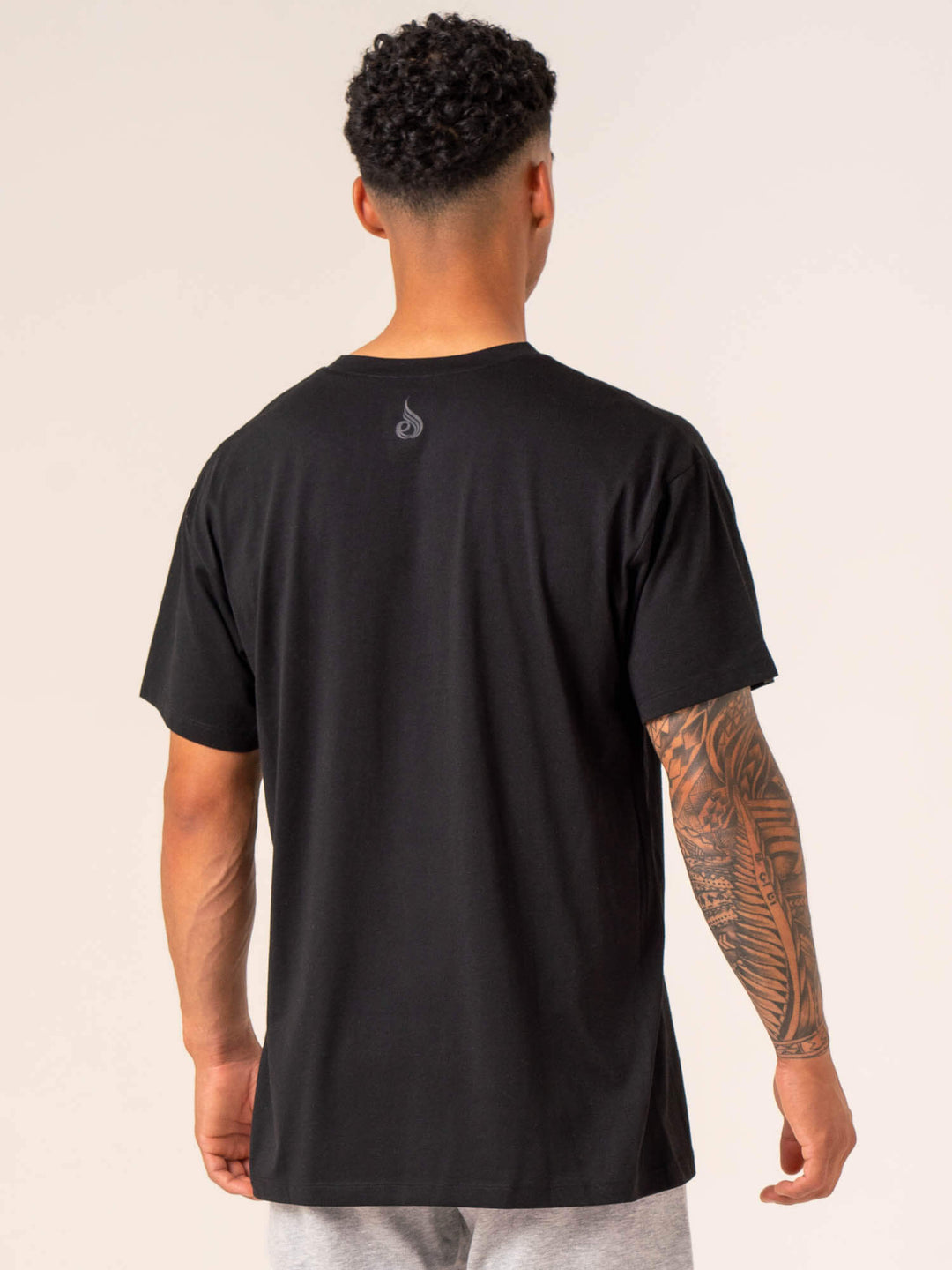 Men's Collegiate T-Shirt - Black Clothing Ryderwear