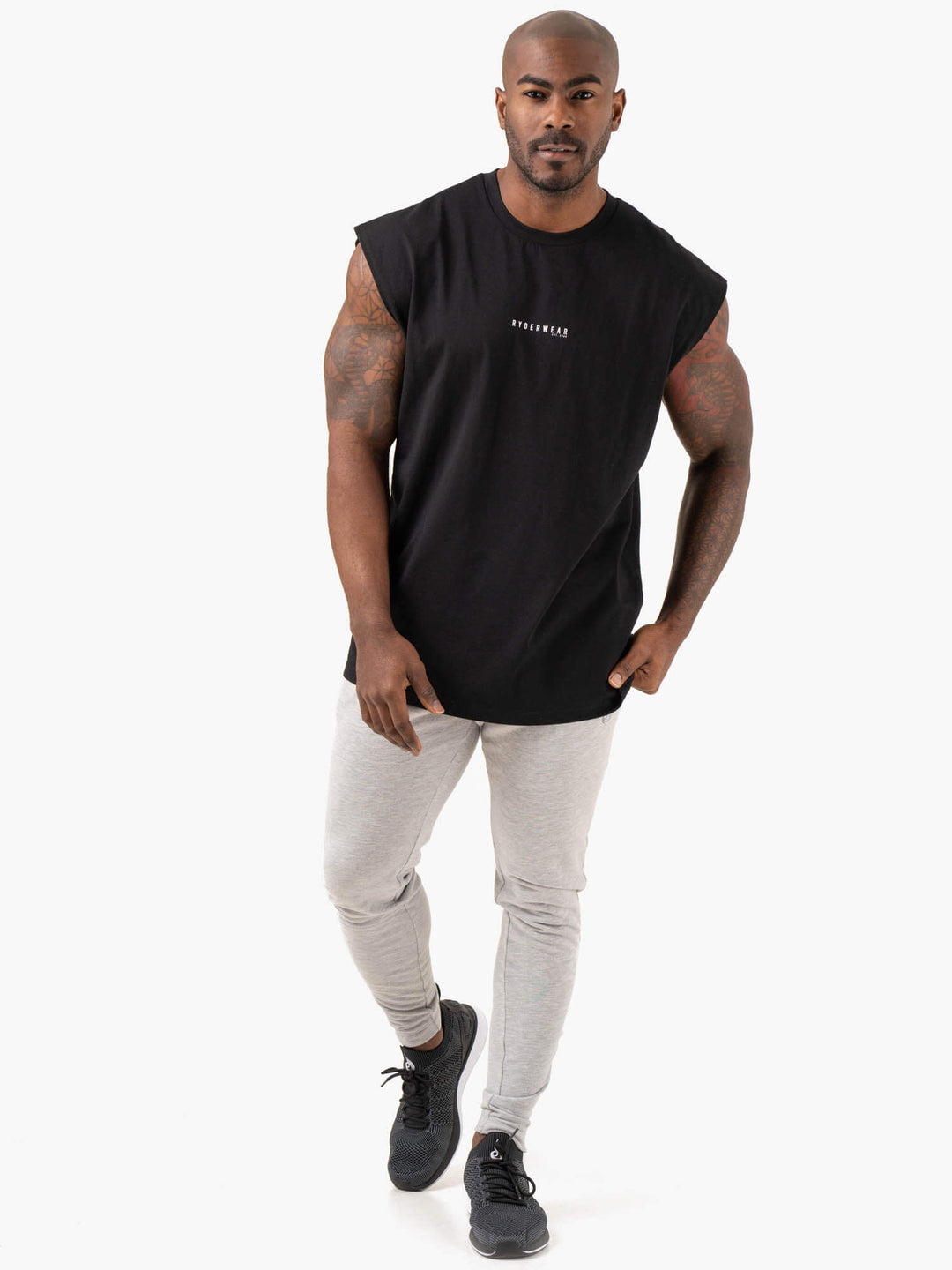 Pursuit Wide Cut Tank - Black Clothing Ryderwear