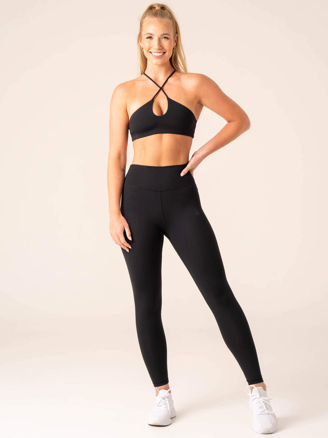 Unstoppable Sports Bra - Black Clothing Ryderwear