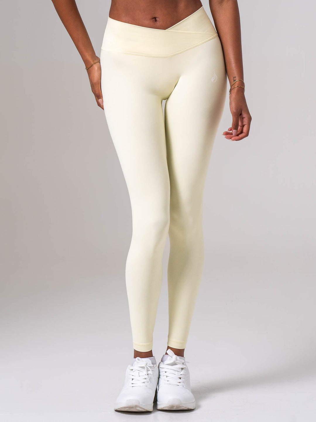 NKD Cross Over Invisible Scrunch Leggings - Limoncello