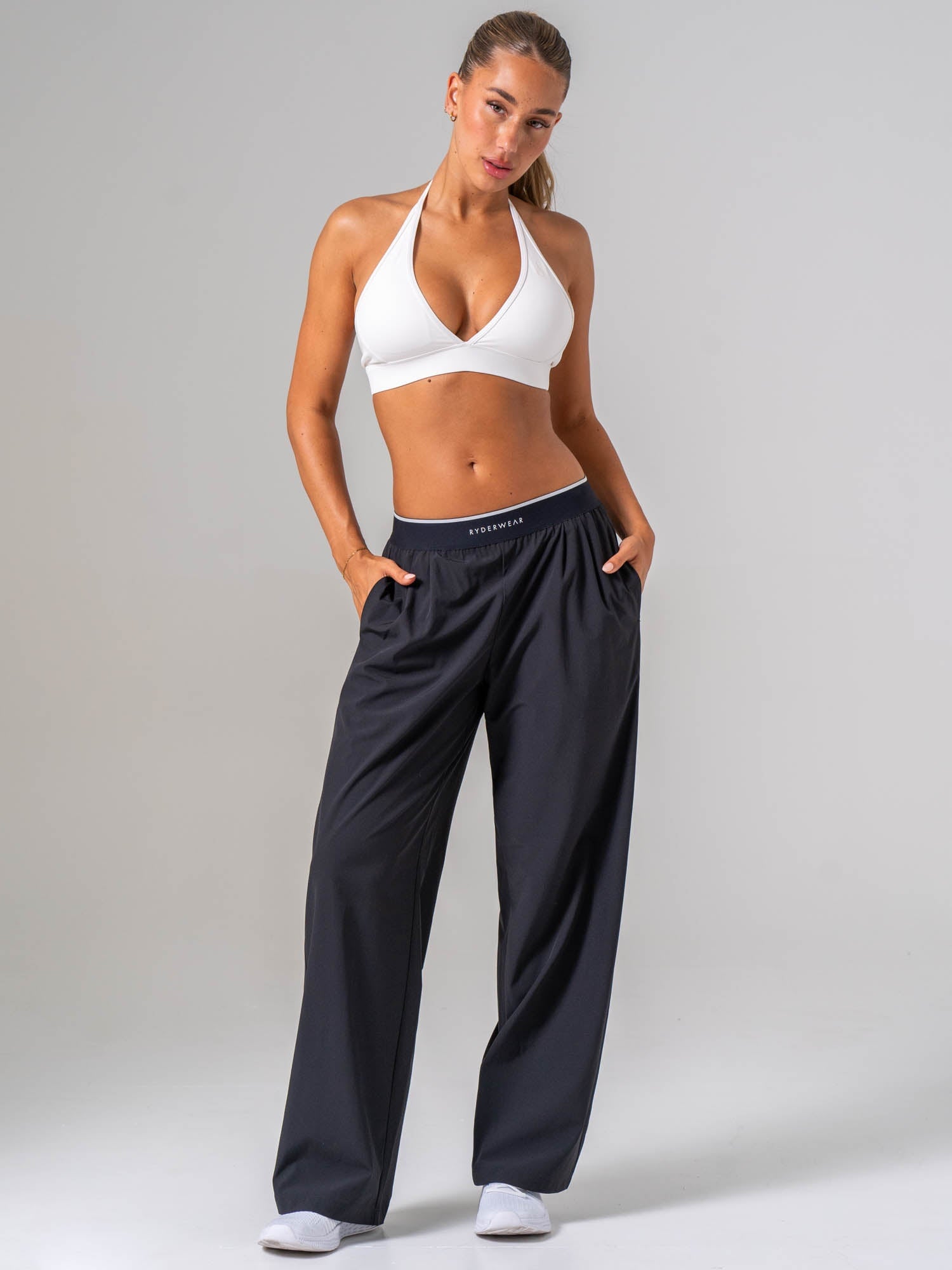 Aero Luxe Pants - Black - Ryderwear