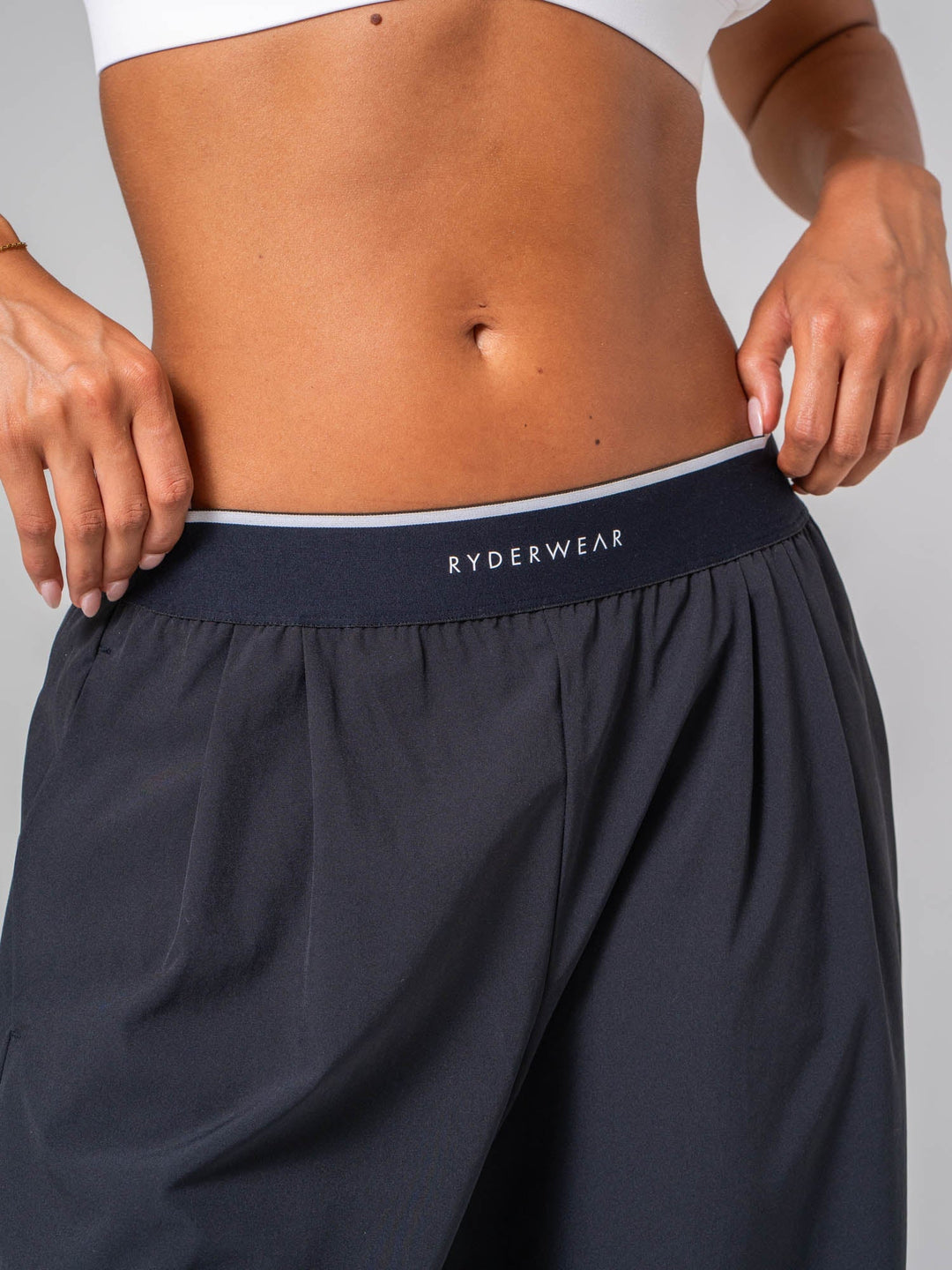 Aero Luxe Pants - Black Clothing Ryderwear 