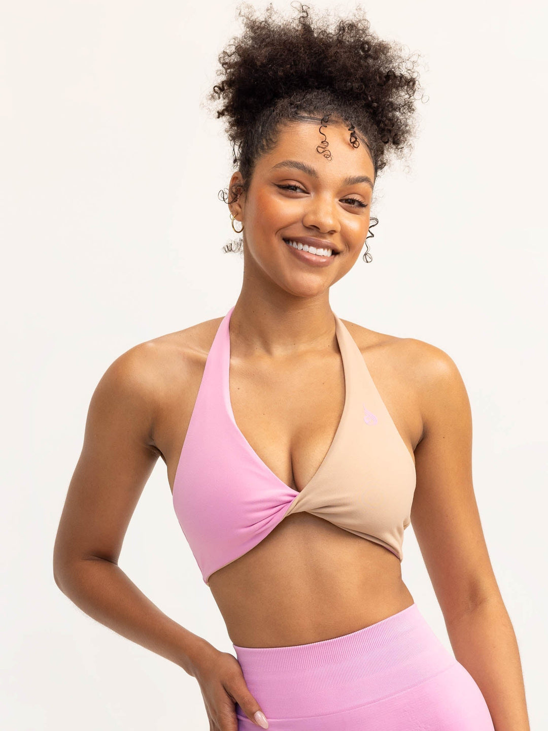 Duo Halter Twist Sports Bra - Musk Pink/Tan Clothing Ryderwear