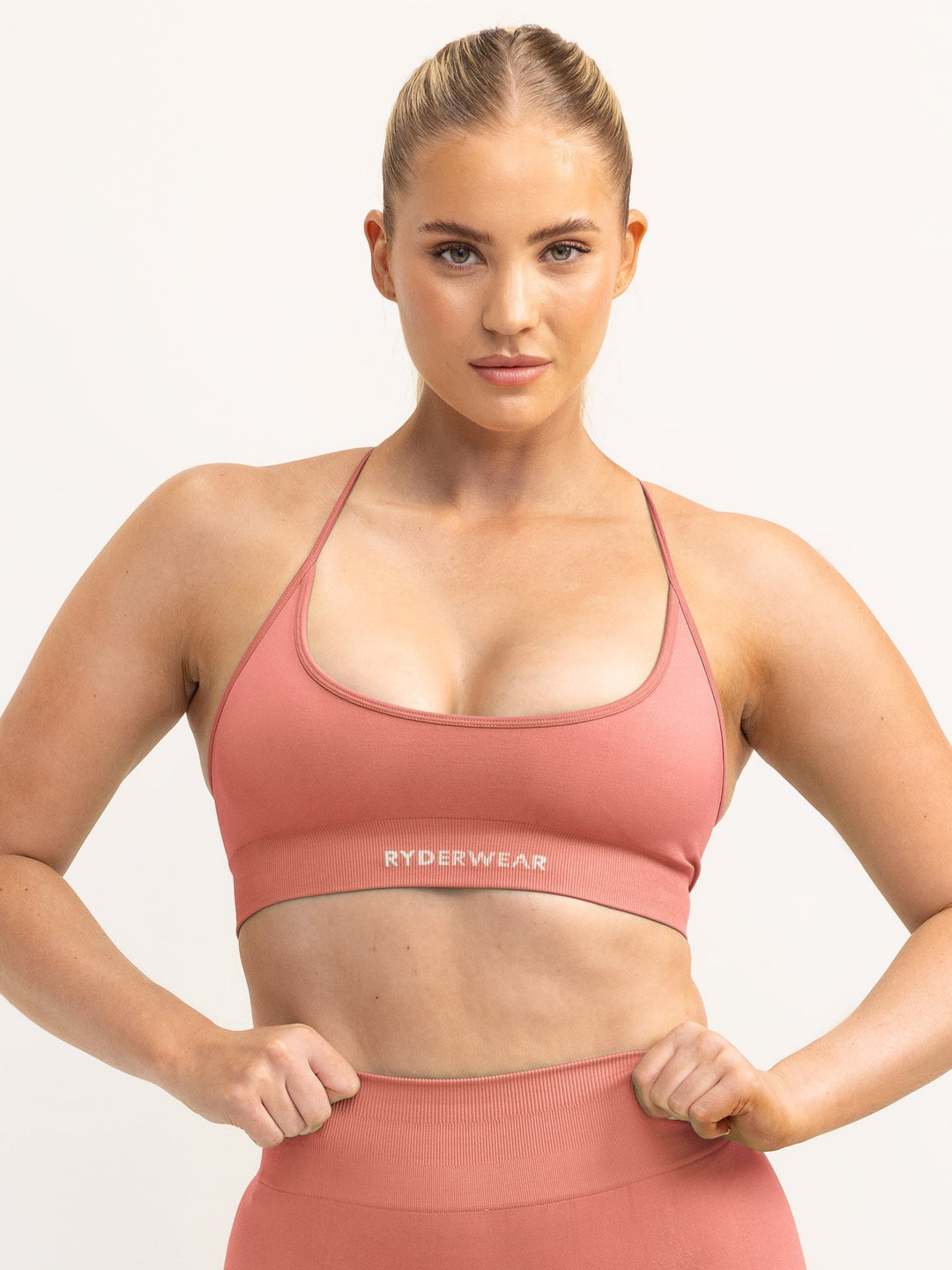 Lift 2.0 Seamless Sports Bra - Dusty Pink Clothing Ryderwear 