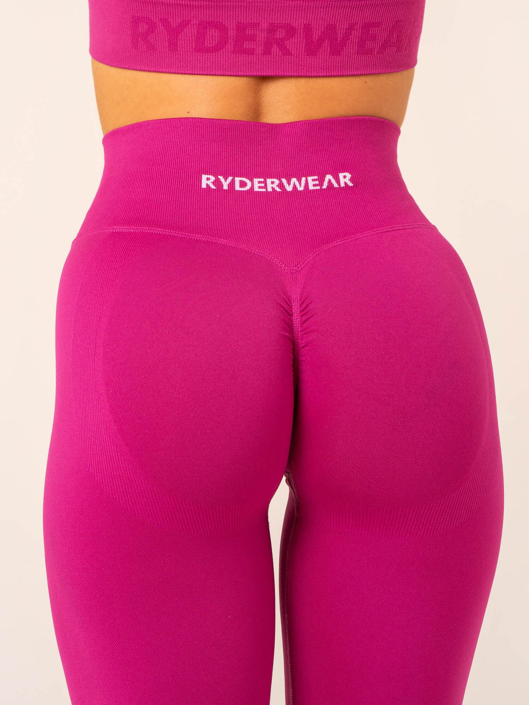 Lift BBL Scrunch Seamless Leggings - Fuchsia Clothing Ryderwear 