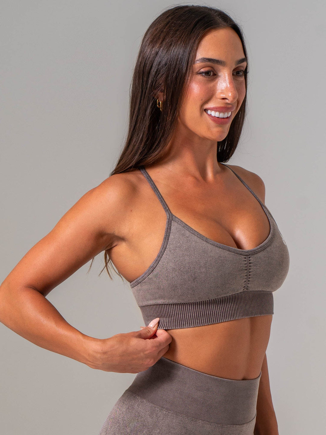 Stonewash Seamless Sports Bra - Cocoa Clothing Ryderwear 