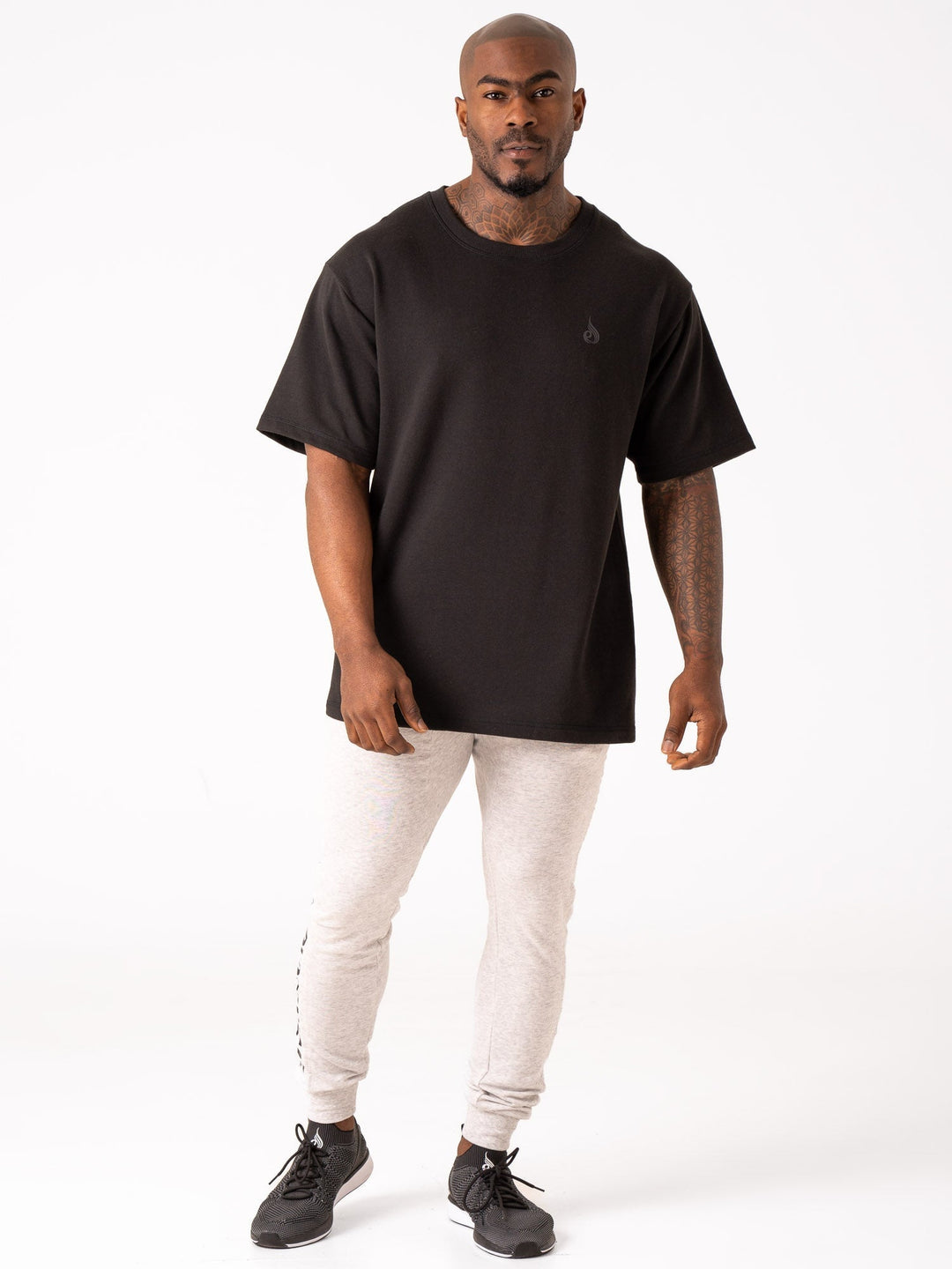 Throwback Fleece Oversized T-Shirt - Black Clothing Ryderwear 