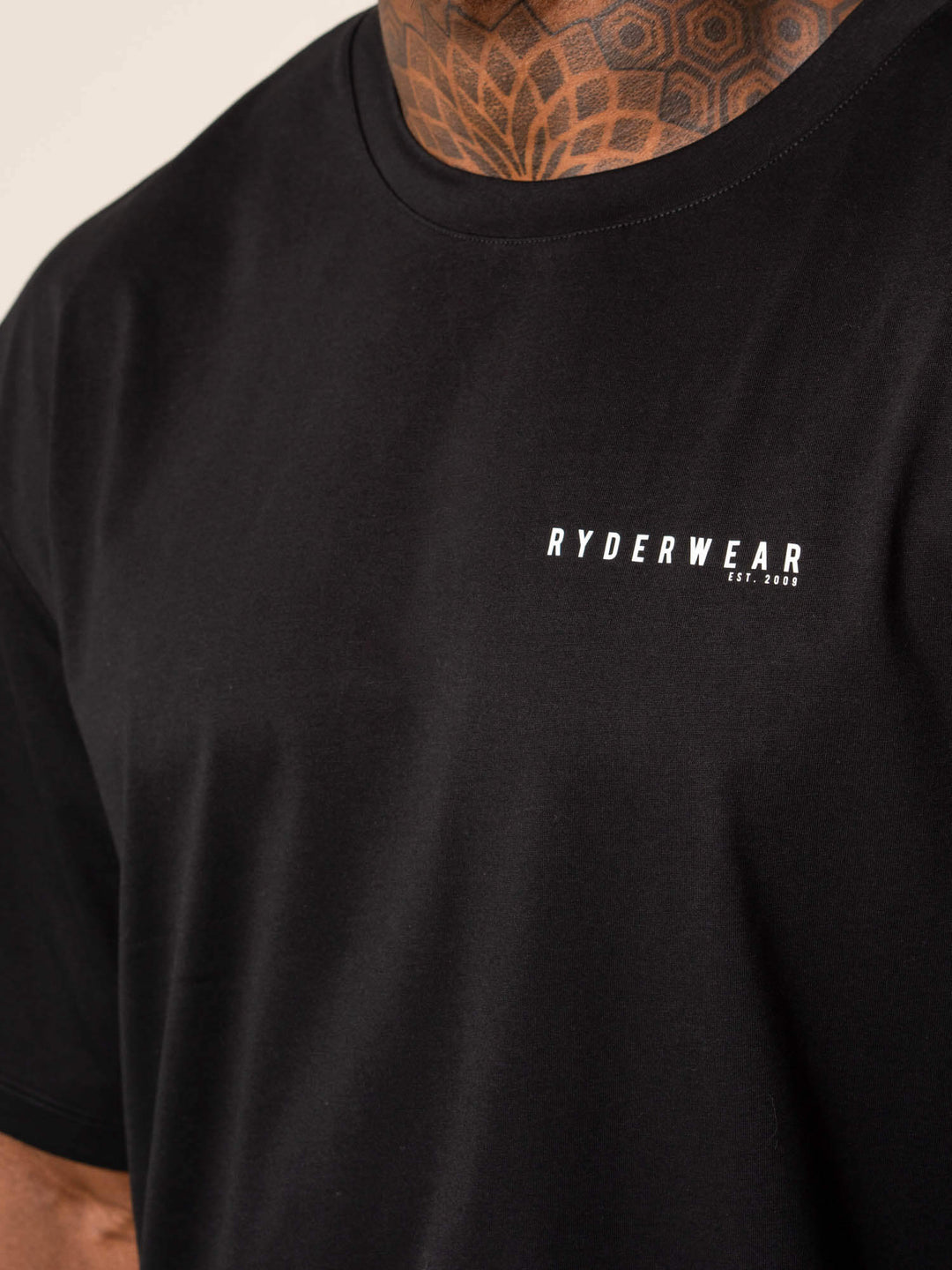 Advance Oversized T-Shirt - Black Clothing Ryderwear 