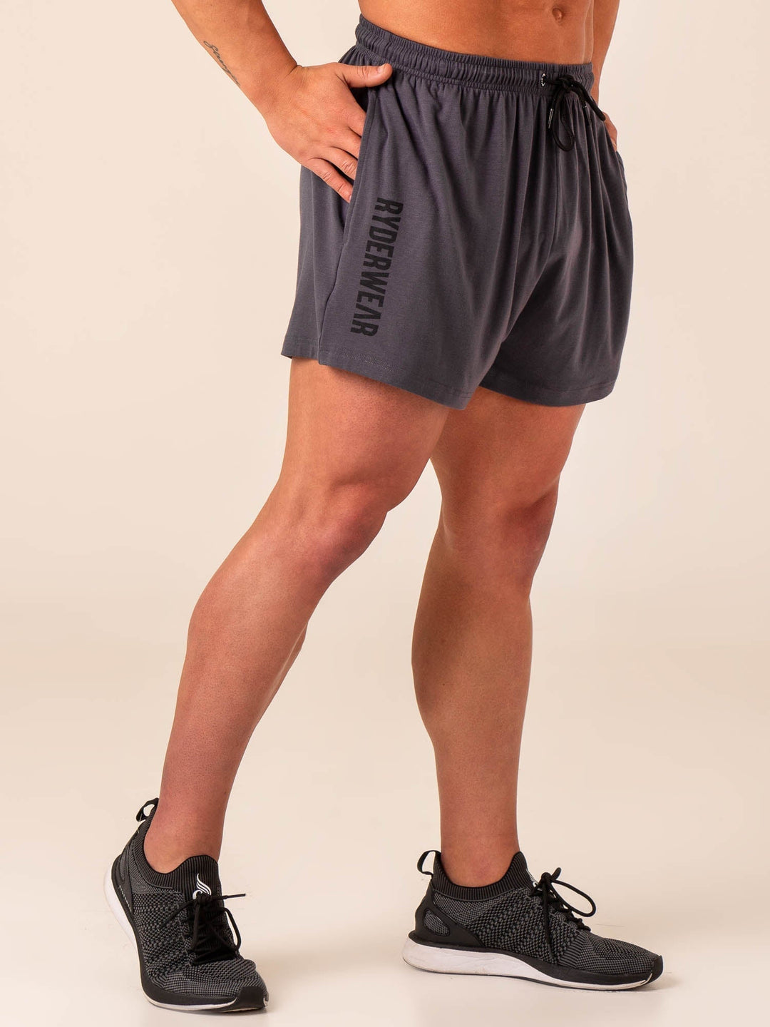 Arnie Shorts - Charcoal Clothing Ryderwear