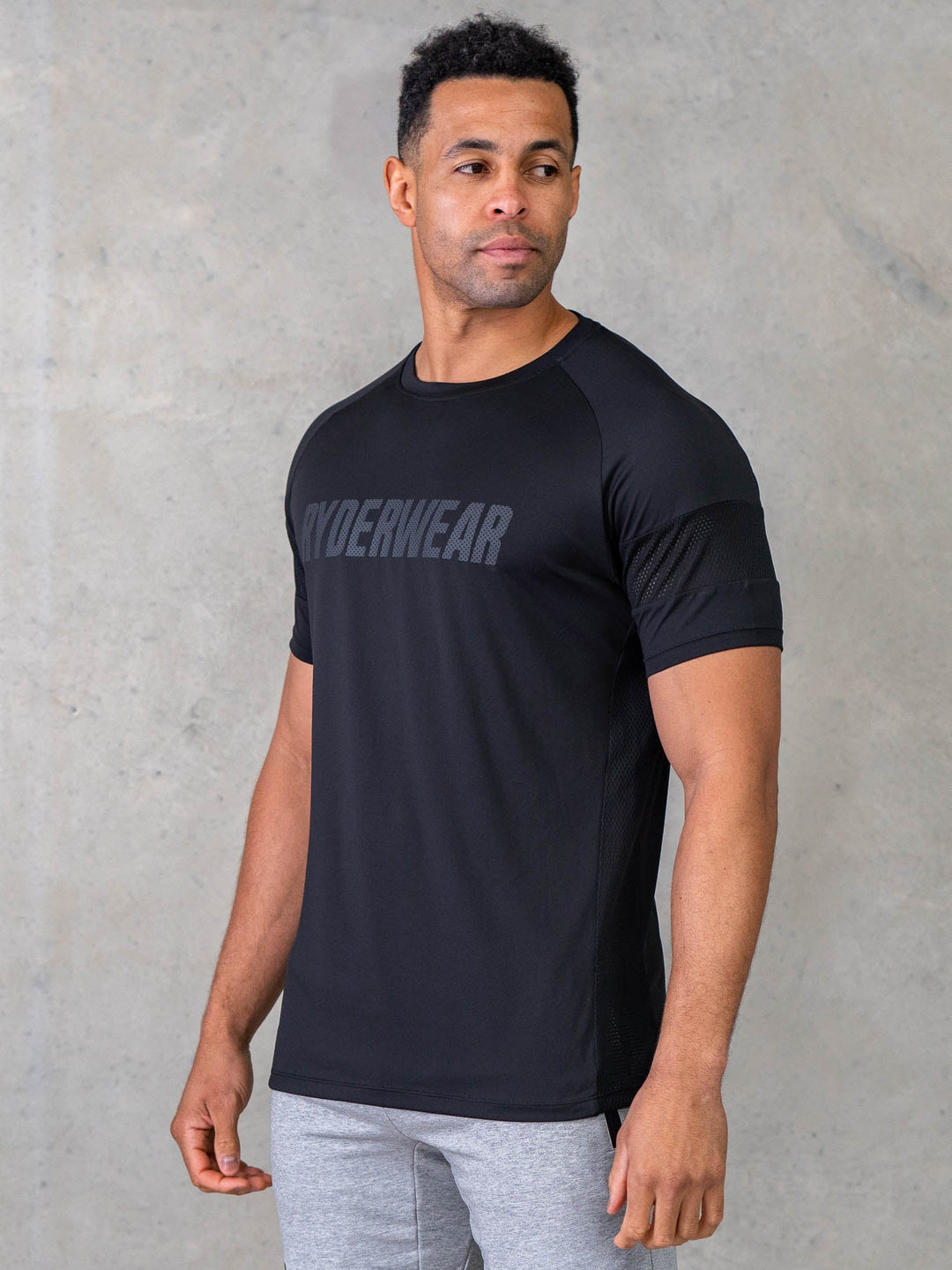 Flex Mesh T-Shirt - Black Clothing Ryderwear 