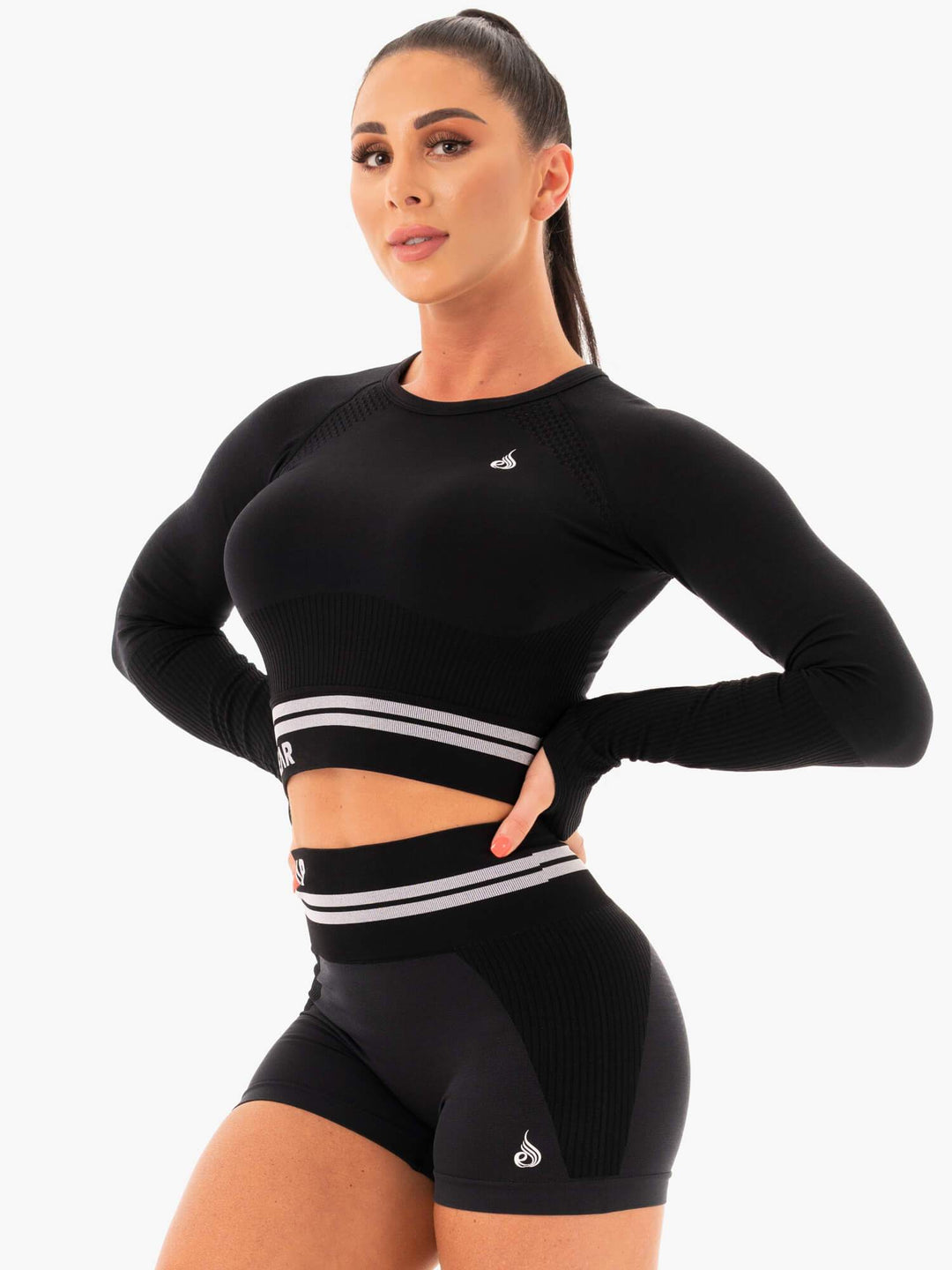 Freestyle Seamless Long Sleeve Crop - Black Clothing Ryderwear 
