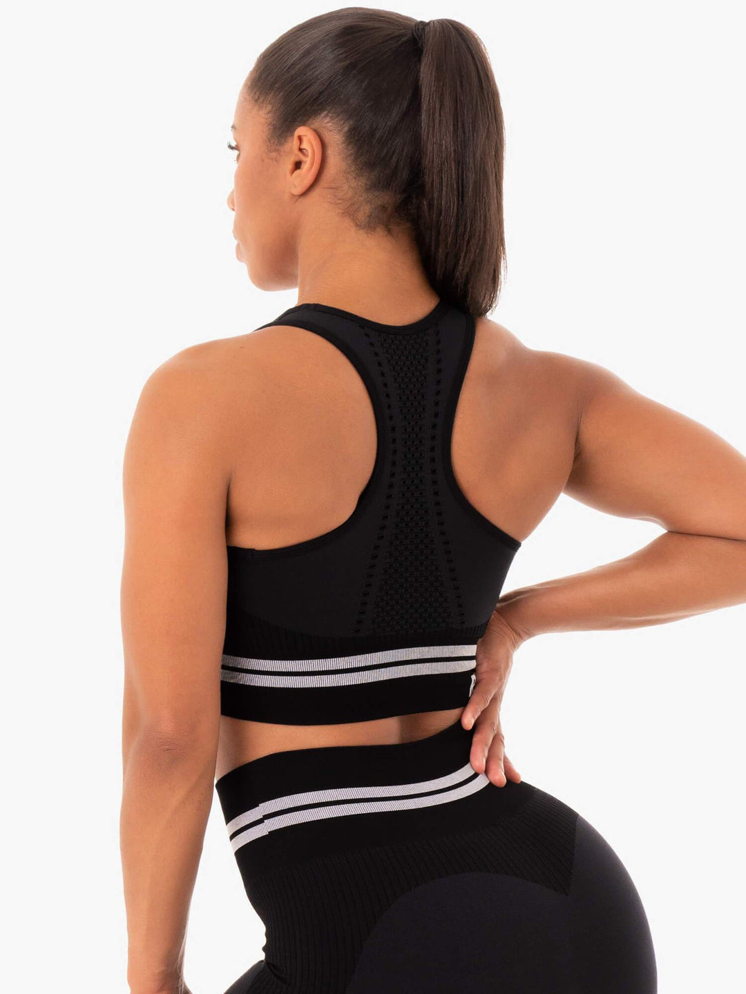 Freestyle Seamless Longline Sports Bra - Black Clothing Ryderwear