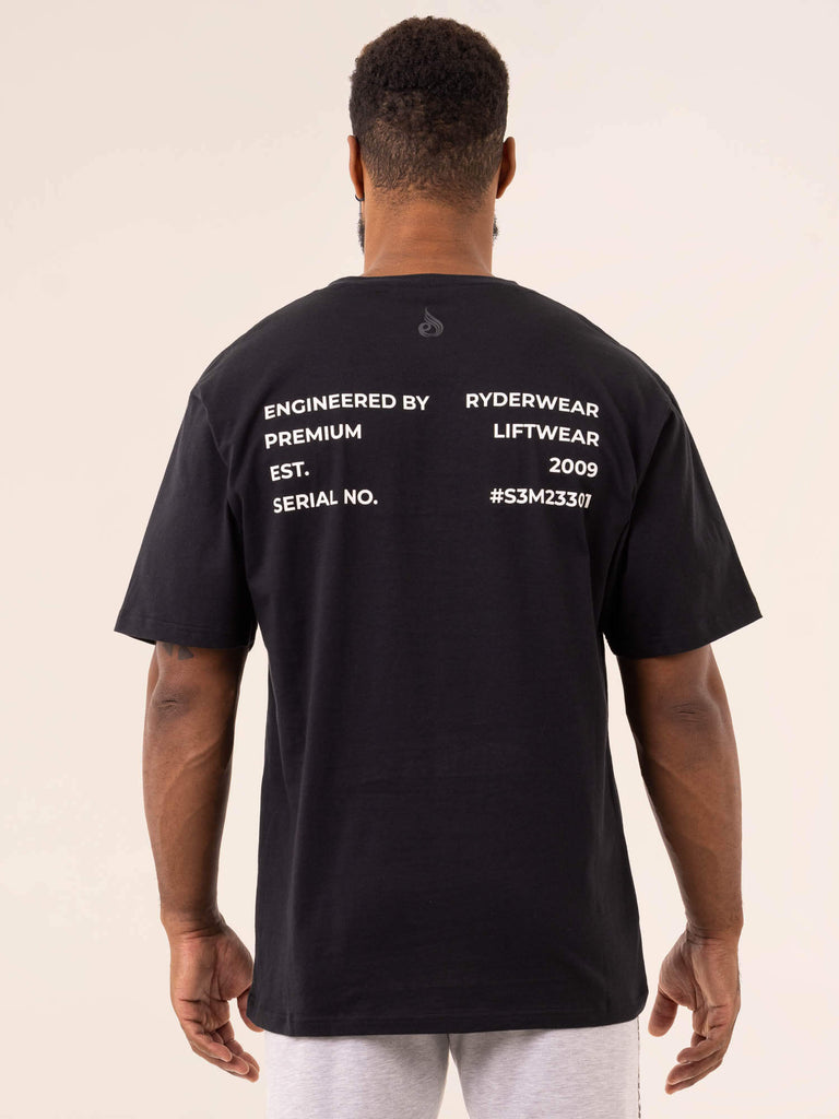 Industry Oversized T-Shirt - Black - Ryderwear
