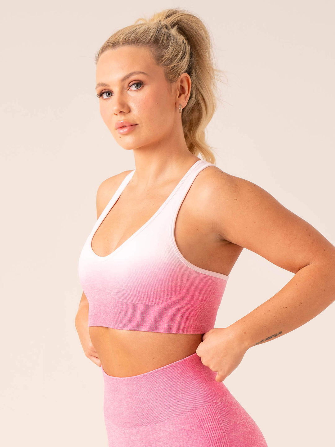 Ombre Seamless Sports Bra - Musk Pink Ombre Clothing Ryderwear 