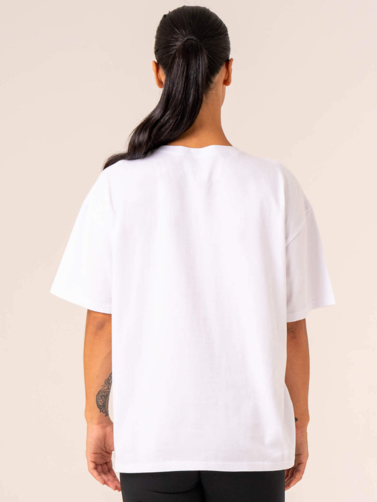 Retro Oversized T-Shirt - White - Ryderwear