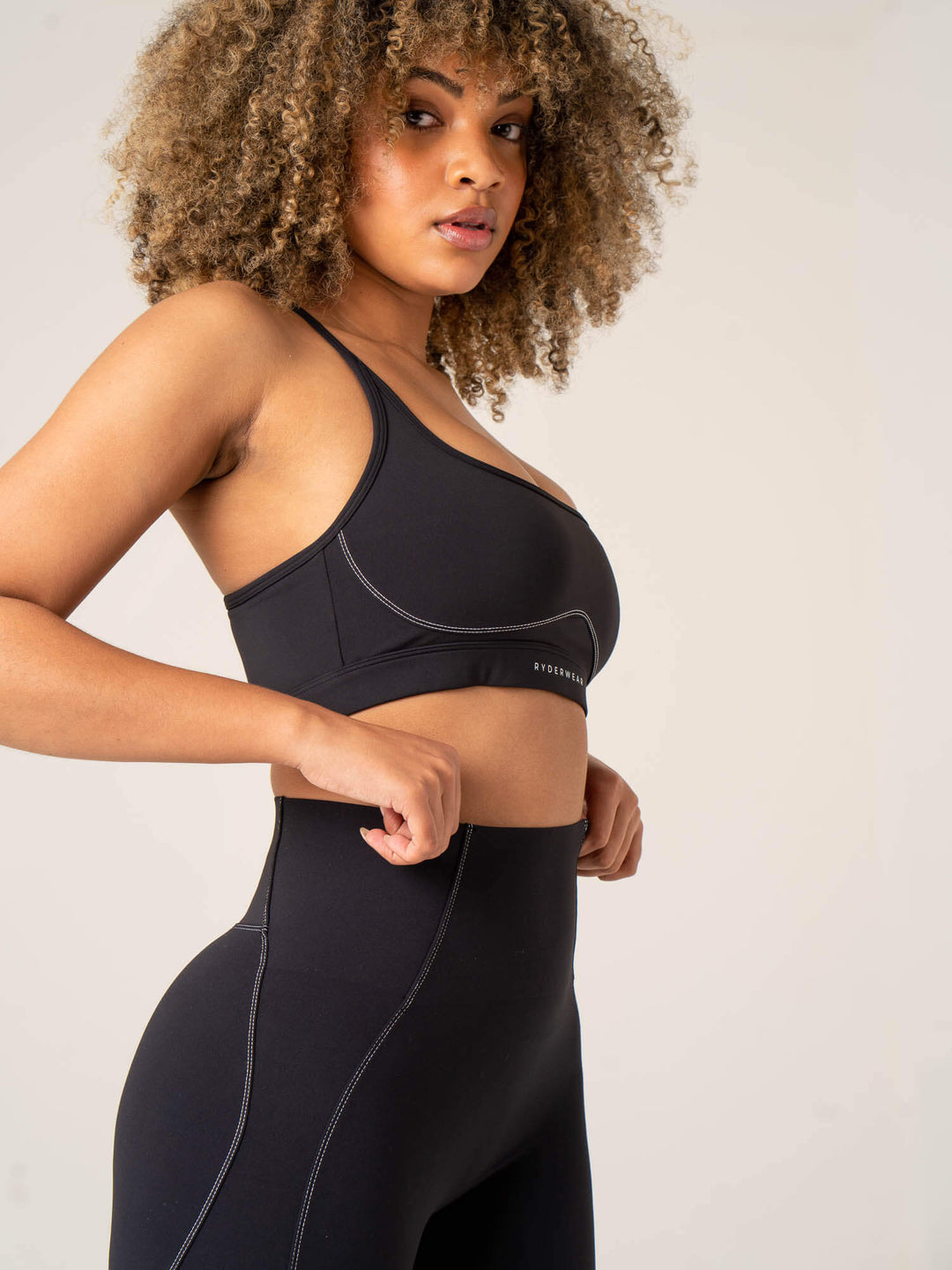 Stride Sports Bra - Black Clothing Ryderwear 